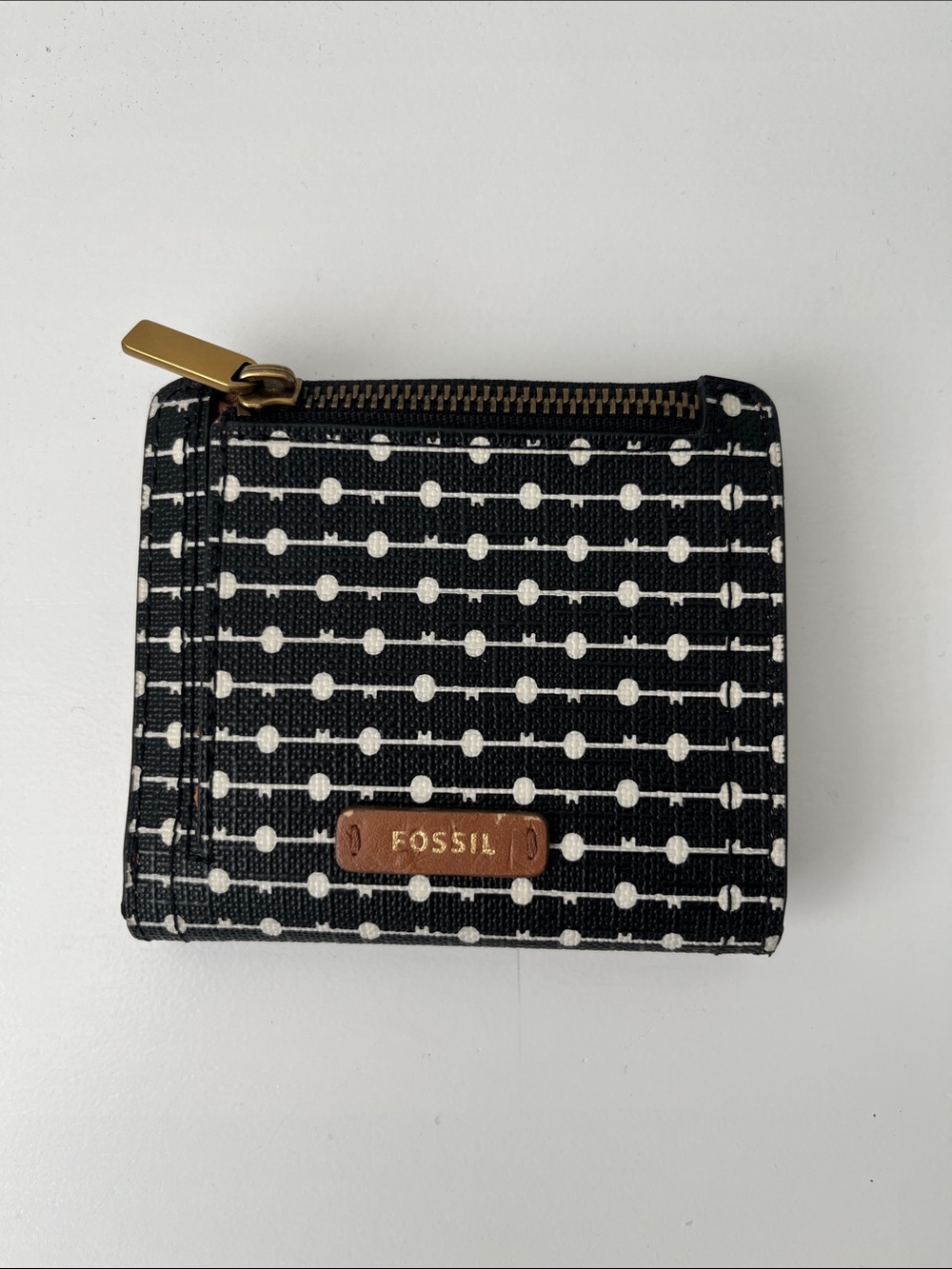Fossil Emma Black & White Print PVC Mini Wallet 3.5" X 4"